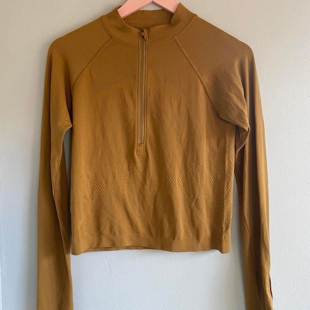 Lululemon The Swiftly Tech Mockneck crop Half Zip